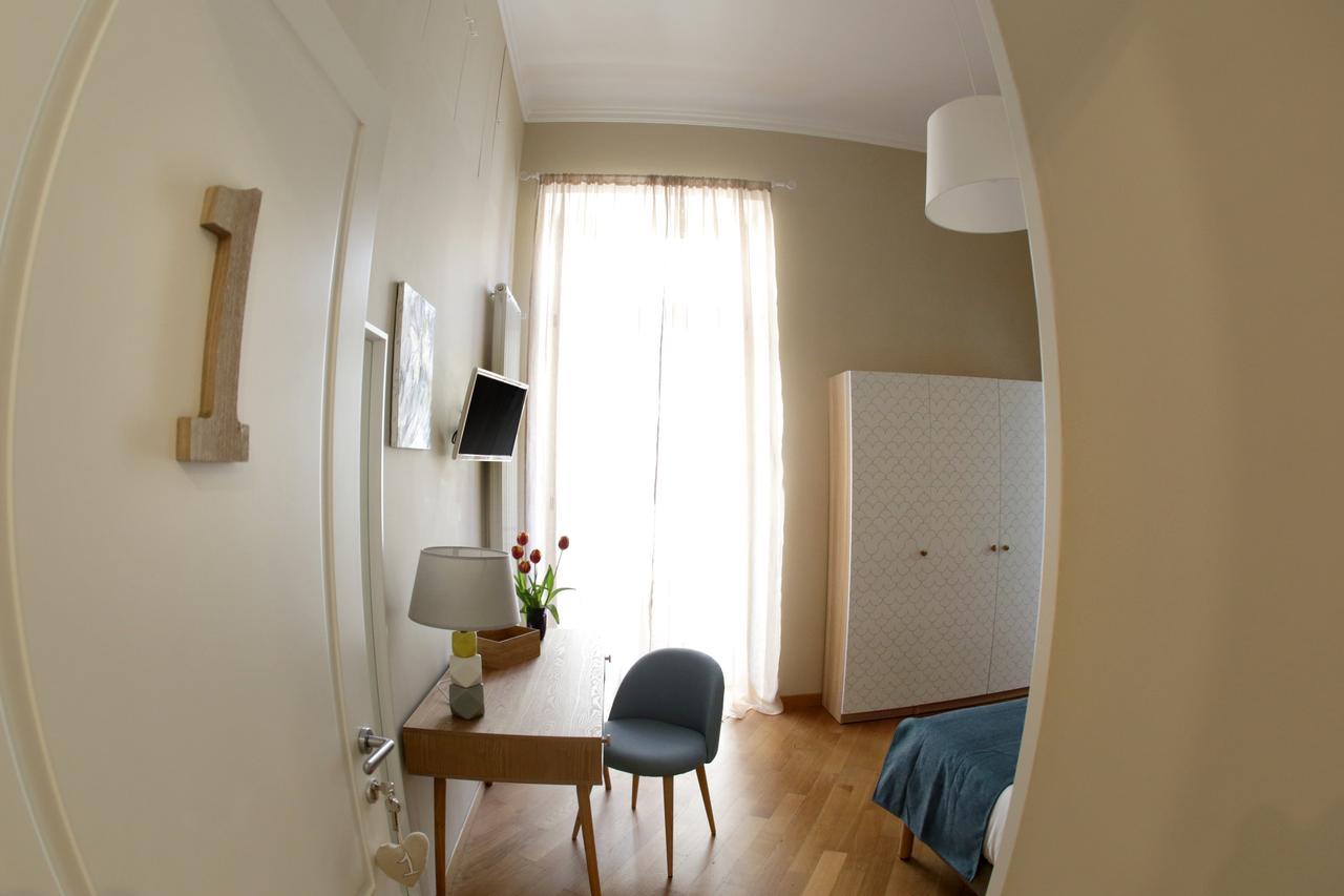 I Vicere B&B Deluxe เนเปิลส์ ภายนอก รูปภาพ